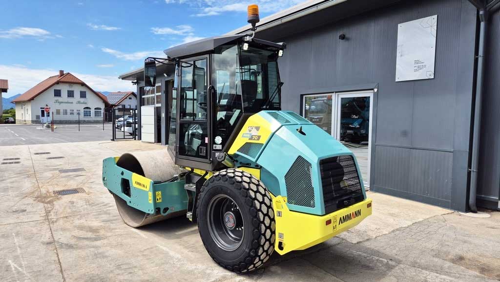 Xe lu rung một trống Ammann ARS 70 | Thụy Sỹ