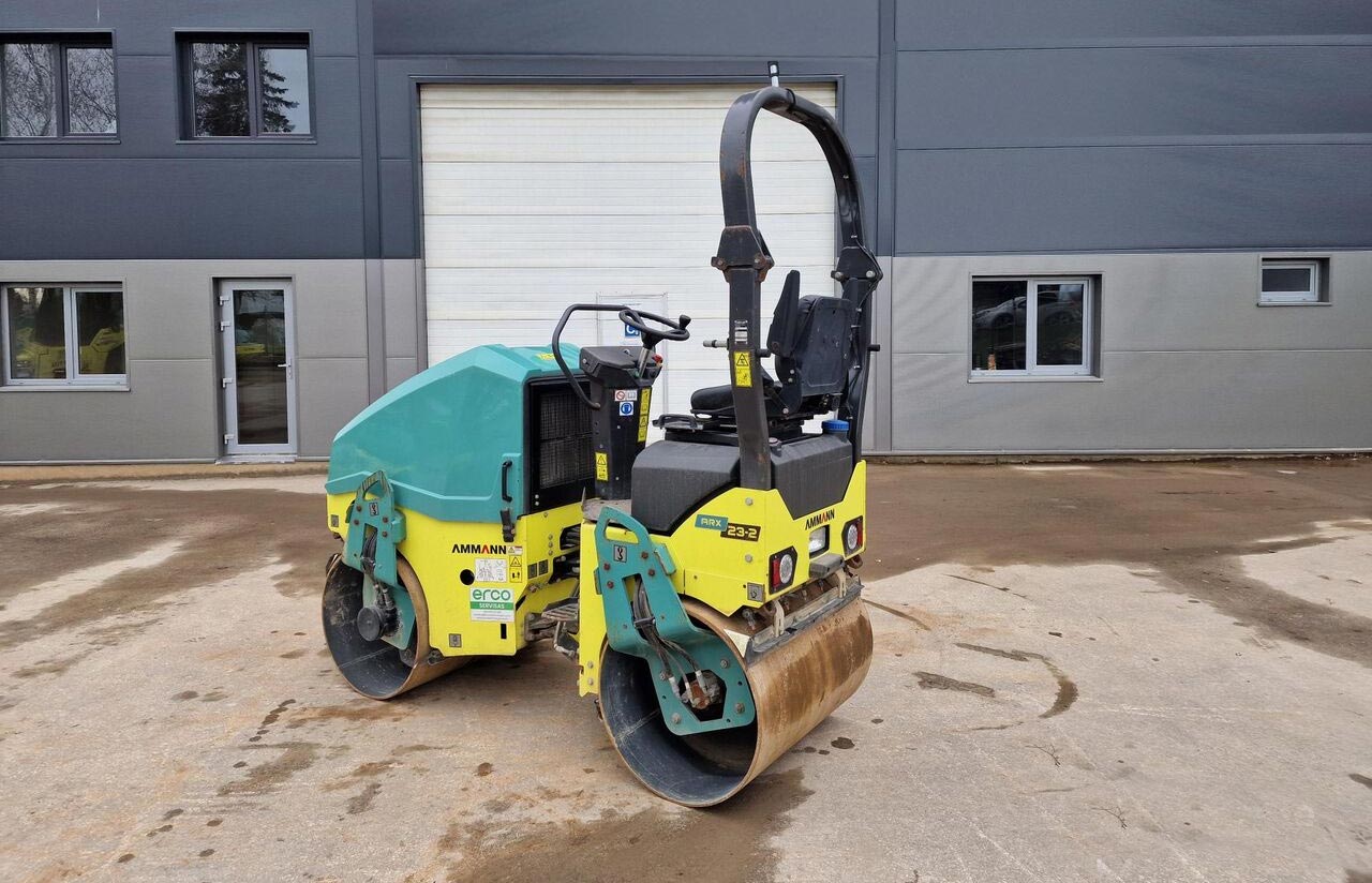 Xe lu 2 bánh thép Ammann ARX 26-2 | Thụy Sỹ