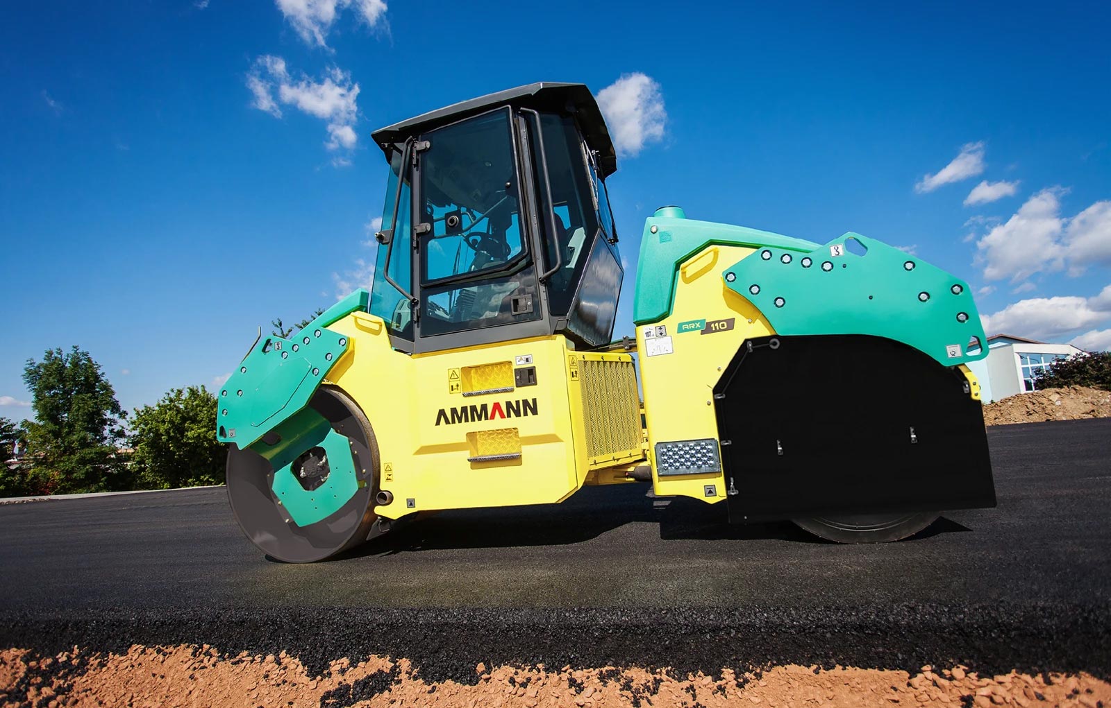 Xe lu 2 bánh thép Ammann ARX 110K