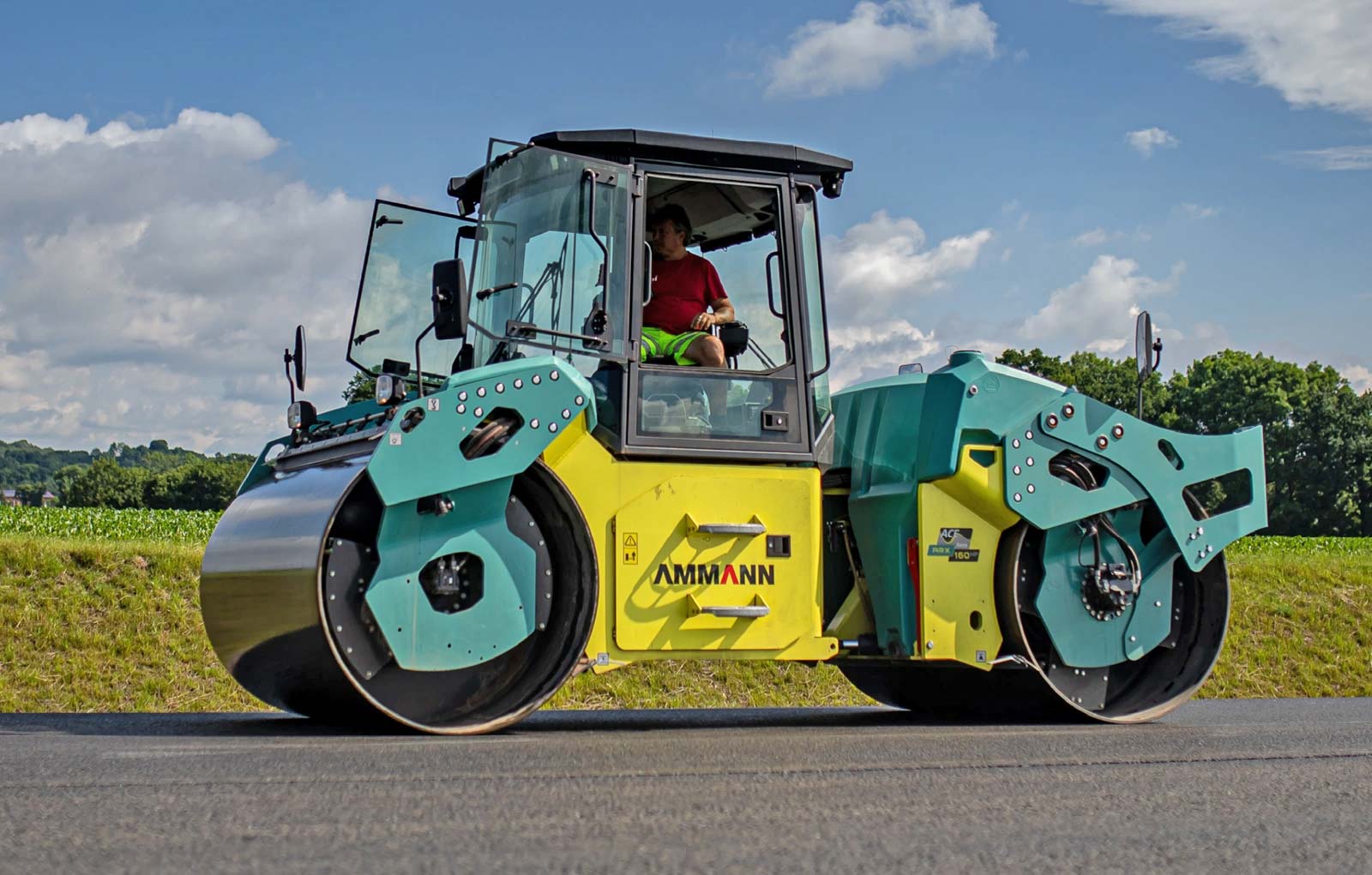 Xe lu 2 bánh thép Ammann ARX 160