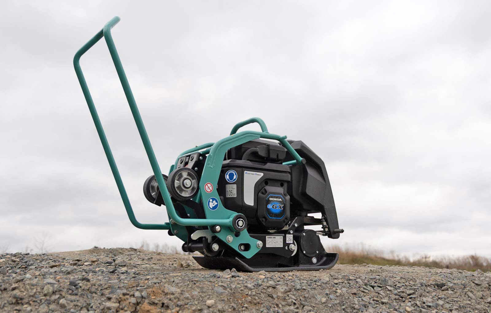 MÁY ĐẦM BÀN AMMANN eAPF 15/50 HONDA CHẠY ĐIỆN