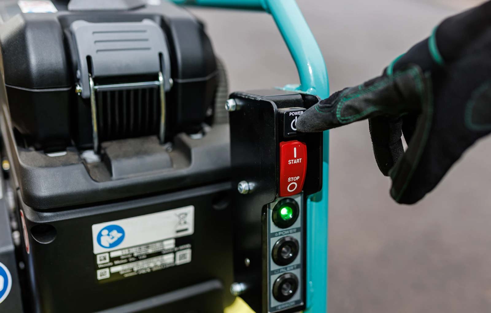 Máy đầm bàn Ammann eAPR 20/40 chạy điện | Thụy Sỹ