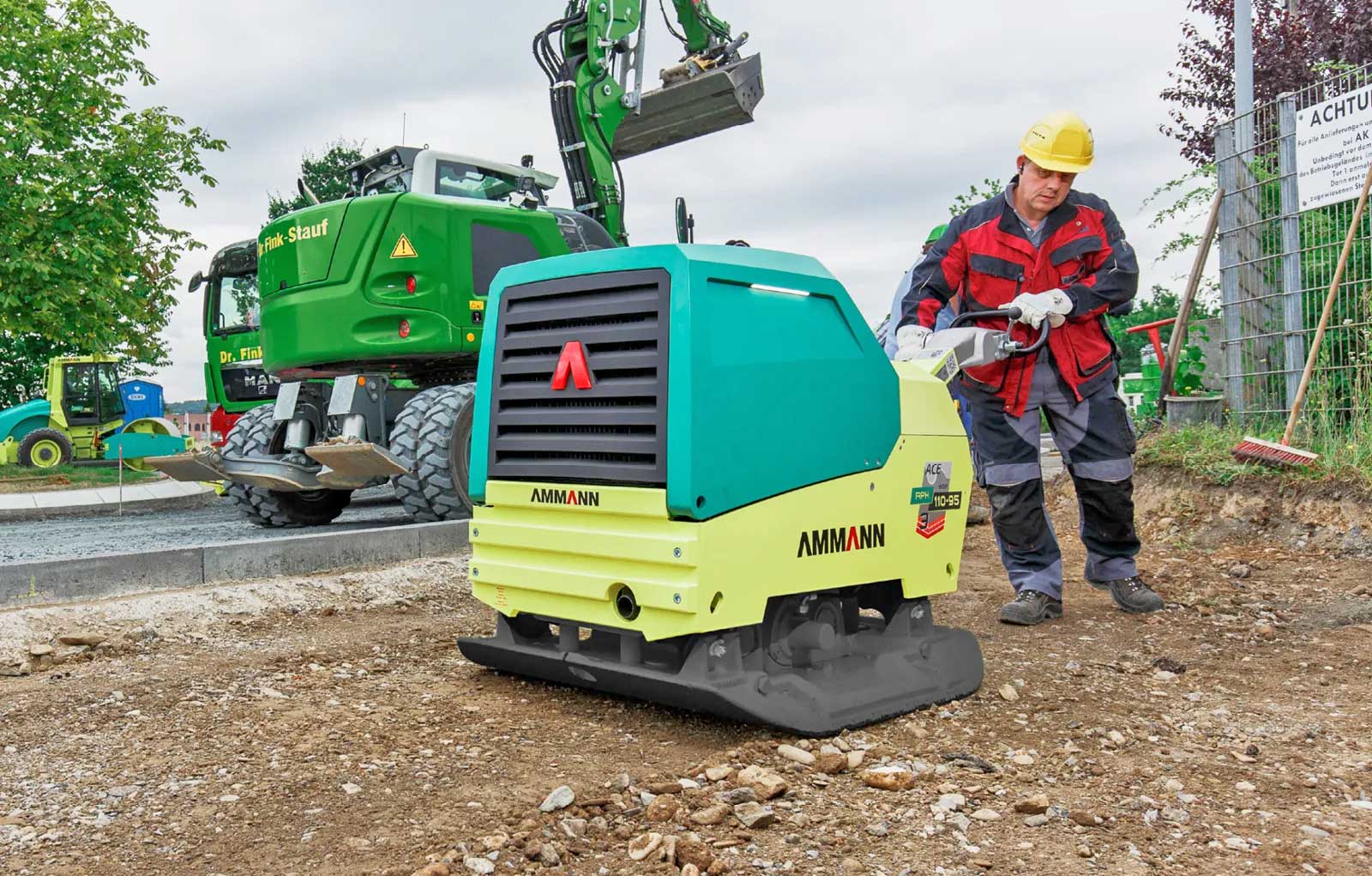 Máy đầm bàn thủy lực Ammann APH 110/95