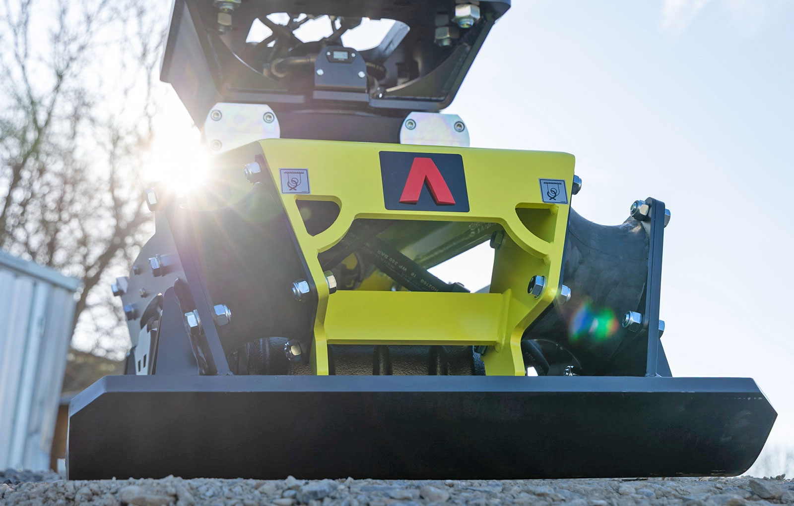 Máy đầm gắn máy đào Ammann APA 110/110
