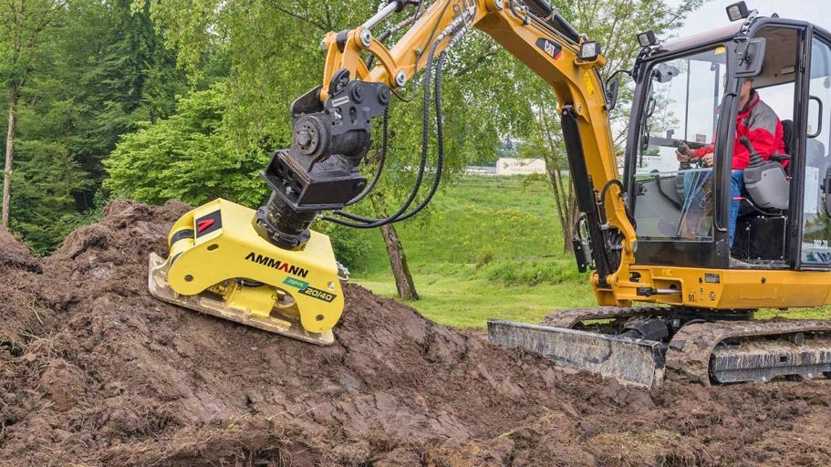 MÁY ĐẦM GẮN MÁY ĐÀO AMMANN APA 20/40