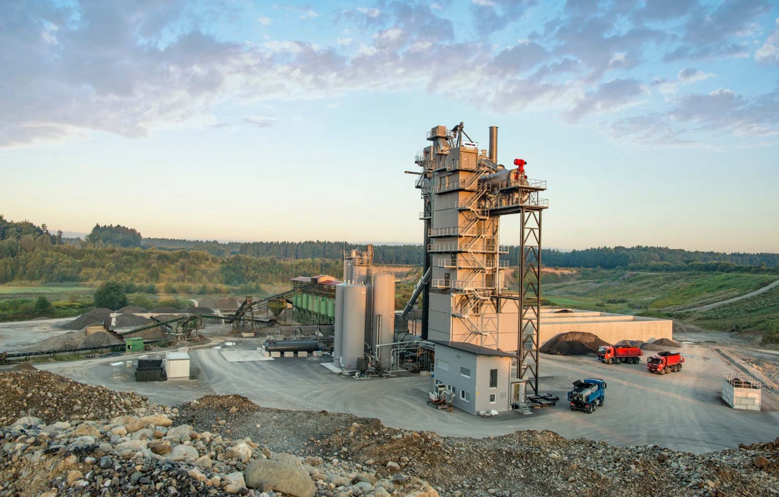 Trạm trộn nhựa đường theo mẻ Ammann ABP HRT