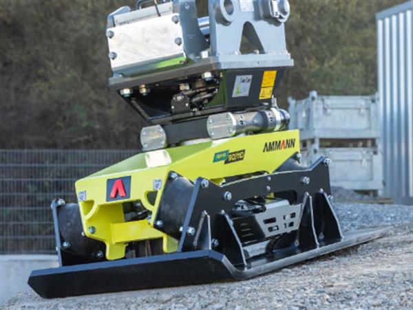 Máy đầm gắn kèm máy đào hiệu suất cao mới từ Ammann APA 90/110 và APA 110/110